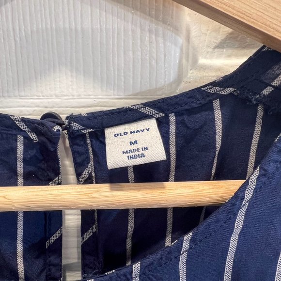 Old Navy Blue and White Striped Swing Top for Women Size M - Picture 4 of 11